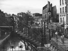 The young man goes to jail while the young woman goes to work at the hotel after leaving the hospital. Images Of The Day From Sketch To The Screen Hotel Du Nord 1938 On Notebook Mubi