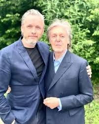 It was mccartney's first album released after the dissolution of wings the previous year. 900 Paul Mccartney Ideas In 2021 Paul Mccartney Mccartney The Beatles