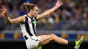 Son of former collingwood captain, peter moore. Jeremy Howe And Jordan De Goey Breach Match Day Regulations By Using Their Mobile Phones Herald Sun