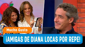 Diana bolocco pidió perdón a josé luis repenning y su pareja luego de coqueta confesión. Jose Luis Repenning Recibe Piropos En Whatsapp De Amigas De Diana Mucho Gusto 2019 Youtube