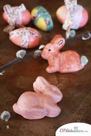 Basteln Zu Ostern Diy Dekoidee Osterkranz Mit Schleifen Osternest Basteln Diy Ostern Osterkranz