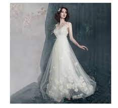 Auf der suche nach einem perfekten brautkleid für eine hochzeit mit wald, strand, rasen oder landschaft? Brautkleider Fee Und Flower Elf Style Hochzeitskleid Ein Designerstuck Von Browncorney Bei Dawanda Hochzeitskleid Elfe Hochzeitskleid Kleider Hochzeit
