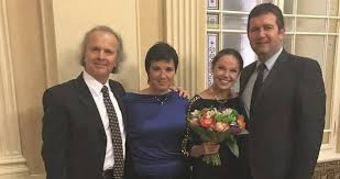 Předseda @cssd, ministr vnitra | czech jan hamáček ретвитнул(а) petr fiala. Jan Hamacek Se Rozvadi Krach Manzelstvi Vicepremiera A Sefa Cssd Blesk Cz