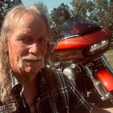 We've been in full CVO mode the past week or so... These guys are  completely blown away once they realize that they can ride 1,000+ miles in  a day and not fatigue,