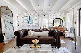 It can simply blend in to the couch, stand out as a statement piece of furniture, add storage options to your space, or even be used to divide the living room in separate sections. 40 Cool Shabby Chic Style Living Room Ideas Photos Home Stratosphere