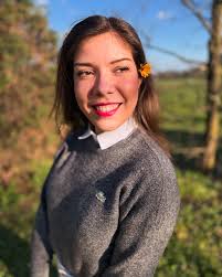 Angela Ester's Instagram, Twitter & Facebook