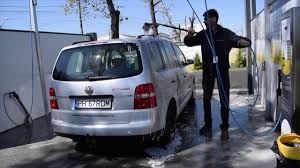 Spalatorii auto bucuresti reprezinta pagina unde puteti gasi informatii despre spalatorii auto bucuresti. Jd365 Chitila Perie Cu Detergent Spalatorie Auto Self Service Sos Chitilei 196 Sec 1 Bucuresti Youtube