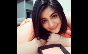 Kriss hatta menceritakan kenangannya bersama hilda vitria saat malam pertama, usai menikah. Videos Akad Nikah With Kriss Hatta So Viral Hilda Vitria Lift Talk News News Articles And Hot Gossip