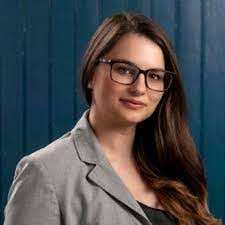 Paige Walters's Instagram, Twitter & Facebook