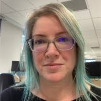 Lora Keyes's Instagram, Twitter & Facebook