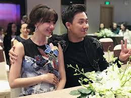 Tuấn trần từng khẳng định không thích bị gọi là người tình hari won và cũng không dựa hơi vợ chồng trấn thành để nổi tiếng. Tráº¥n Thanh Toi Va Hari Won Khong Muá»'n Sinh Con Sá»›m Bao Phá»¥ Ná»¯