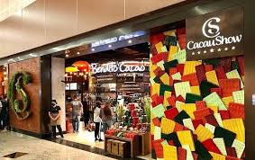 Maringá ganhará uma Super Store Cacau Show! A Super Store Cacau Show é a  loja mais completa da rede, nela você encontrará todas as linhas da marca,  incluindo as bebidas quentes, frias,