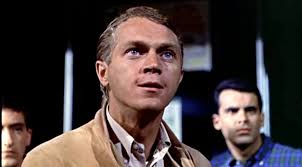 The Blob (The Criterion Collection) [Blu-ray]: Amazon.ca: Olin Howland,  Stephen Chase, Aneta Corsaut, Steve McQueen, Steven McQueen, Aneta  Corseaut, Burt Bacharach, Earl Rowe, Kay Linaker, Vince Barbi, Lee Payton,  Theodore Simonson, Hugh