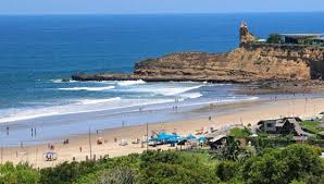 Montañita en Ecuador: Playas, fiestas, surf y mágica vida nocturna