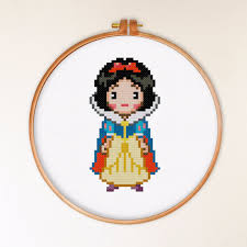 Use a cross stitch pattern for inspiration. Free Cross Stitch Pattern Ritacuna
