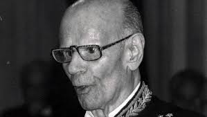 Abgar Renault e a poética pessimista