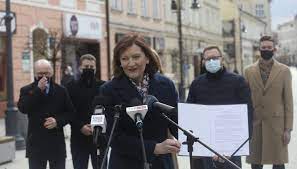 Ewa maria leniart (born 27 august 1976) is a polish politician. Ewa Leniart Przedstawila Swoj Program W Wyborach Na Prezydenta Rzeszowa Zielen Komunikacja I Rozwoj Kultury Rzeszow Nasze Miasto