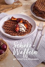 Schokowaffeln Mit Ricotta Dunklen Pflaumen Und Nutella Rezept In 2020 Ricotta Nutella Nutella Rezepte
