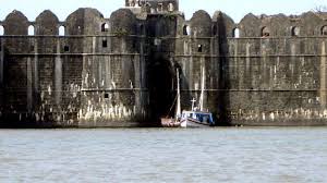 historic forts of Shivaji Maharaj ...