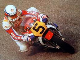 marco luchinelli おしゃれまとめの人気アイデア pinterest graham delaney ロードレース バイク フェラーリ