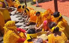 नरेंद्रनगरः राजमहल में पिरोया गया तिलों का तेल – Shikhar Himalaya