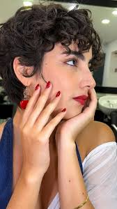 A tus planes favoritos, siempre con las uñas más lindas 💅🏻💖, Opta por  una 𝗺𝗮𝗻𝗶𝗰𝘂𝗿𝗮 𝗿𝘂𝗯𝗯𝗲𝗿 para fortalecer la uña natural, prolongar  la duración del esmaltado y lograr un acabado increíble 🔝,  ⏰¡𝗥𝗲𝘀𝗲𝗿𝘃𝗮 ...