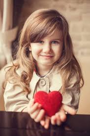 البراءة Cute Kids نقدم لكم في هذا التطبيق عددا كبيرا من صور برائة الاطفال وخلفيات بيبي لطيف بجود ع Cute Babies Photography Baby Girl Images Cute Baby Pictures