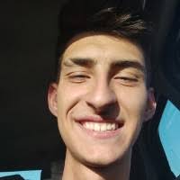 20+ perfiles de «Daniel Risco»