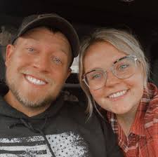 Madison Hunt Hunt and Brandon Simmerman Simmerman's Wedding Website