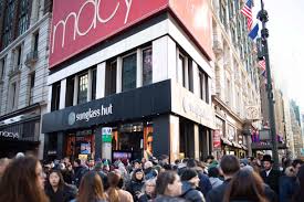 This year, black friday is on november 27, and major retailers target, walmart and dick's sporting goods have dropped the surprising news that for the first time in years, they will keep their doors closed on thanksgiving. Black Friday 2020 Target Walmart Macy S Change Plans Due To Pandemic Wwd