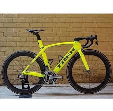 Trek Madone 9 Perfect Turbomate Lovesroadbikes Trek Trekmadone9 Madone9 Srampower Projectone Etap Road Racing Bike Bicycle Road Bike Gear