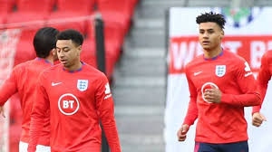 The liverpool star limped off late on as england beat austria. Khy2bhzyca0zhm