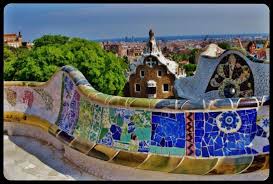 Articles A Propos De Parc Guell Sur Barbara Eichert Parc Guell Banc Public Parc