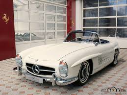 Mercedes Benz 300 Sl Roadster Convertible Auto Salon Singen Mercedes Benz 300 Mercedes Benz Mercedes Benz Cars