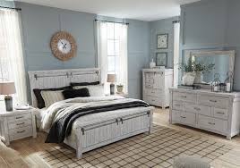 Renovate your bedroom and give it a whole new farmhouse bedroom look and feel that inspires country living and emulate the peacefulness of a farm. Brashland White King Panel Bedroom Set Cincinnati Overstock Warehouse