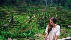 Liburan di villa pedesaan sumber : Gambar Pemandangan Paling Indah Bukan Hanya Keindahan Pantainya Saja Tetapi Juga Keindahan Gunung Alam Dan Budayanya Yang Beraneka Rag Pemandangan Gambar Kota