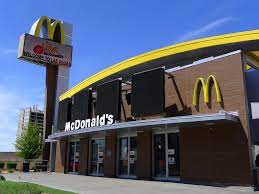 Prin aceasta, o persoana (denumita francizor) ii acorda unei alte persoane (denumita beneficiar) dreptul de a exploata o proprietate industriala sau intelectuala. Ce Este O Franciza Dar O Descoperire De Cont AndreicenusÄƒ Ro