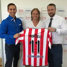 kraˈkɔvʲa), is a polish sports club based in kraków. Petteri Forsell Moves To Cracovia Krakow World In Motion