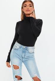 Nous vous conseillons de tout cœur d'essayer notre magnifique body en imitation velours à col roulé. Body Manches Longues Noir Col Roule From Missguided On 21 Buttons