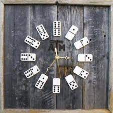 did the kids lose pieces to the mexican train game make a wall clock out of the left overs インテリア 収納 壁掛け時計 インテリア 家具
