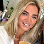 April Brant's Instagram, Twitter & Facebook