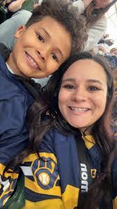 Kerri Boucher's Instagram, Twitter & Facebook