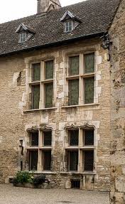 Ancien Hotel Des Ducs De Bourgogne Actuellement Musee Du Vin De Bourgogne Beaune Cote D Or France Beautiful Sights Sights Old Windows