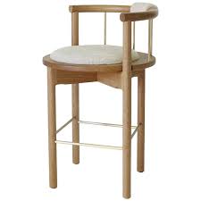 Free shipping on orders over $25 shipped by amazon. Lloyd Bar Stool With Leather Or Shearling Cushion For Sale At 1stdibs