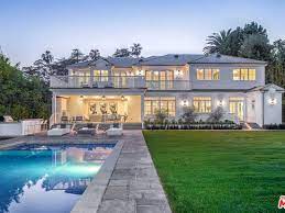 148 S Bristol Ave Los Angeles Ca 90049 Zillow Los Angeles Homes California Homes Mansions