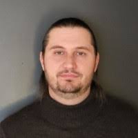 Michael Warford's Instagram, Twitter & Facebook