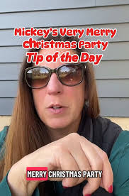 Magic Kingdom Christmas Crowds Lightning Pass