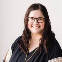 Amanda Mecham's Instagram, Twitter & Facebook