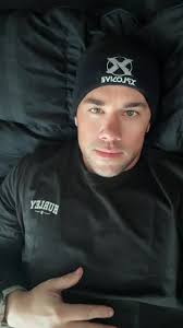 Chad Blackburn (@chadb_in_sd)