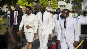 President luis abinader of the dominican republic met his top military and police commanders to discuss plans to reinforce security along the border with haiti following the assassination. Hgfb52ryd3tblm